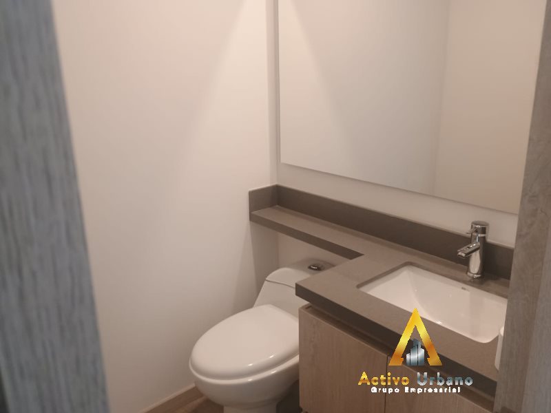 foto_104782_901271444_9898628486_ss