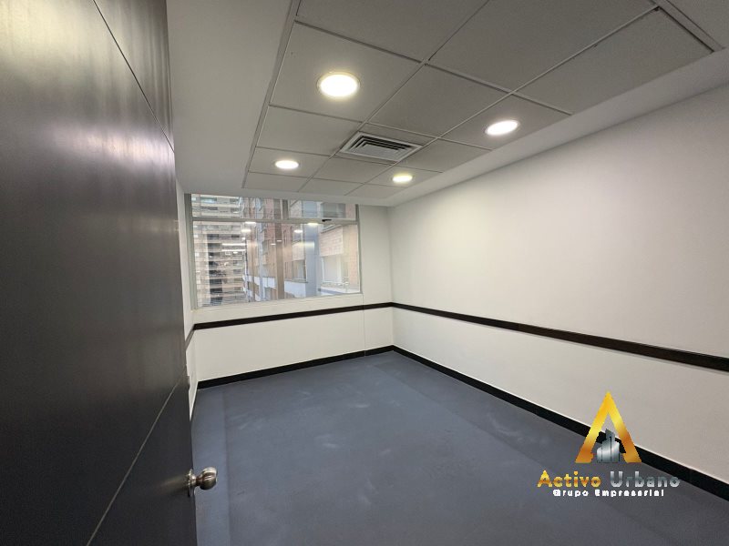 foto_104782_901271444_9918924367_ss