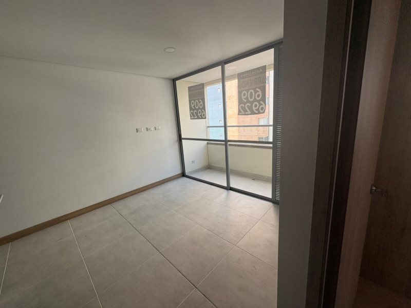 foto_104782_901271444_9968487057_ss