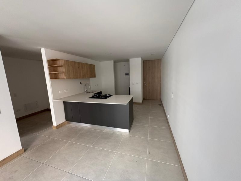 foto_104782_901271444_9969874541_ss