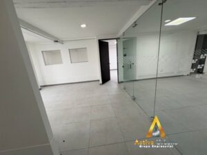 foto_104782_901271444_0025061409_ss