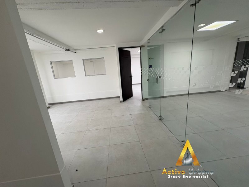 foto_104782_901271444_0025061409_ss