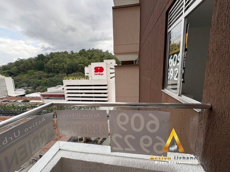 foto_104782_901271444_1354873080_ss