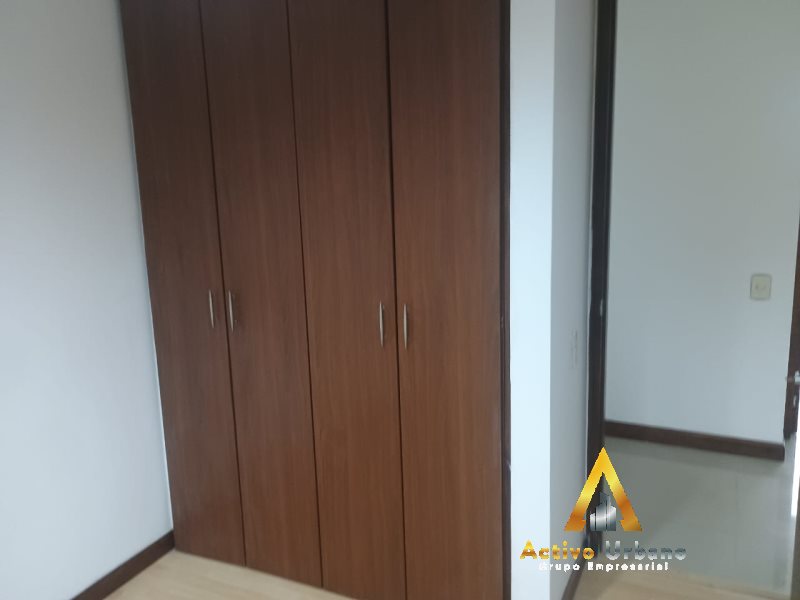 foto_104782_901271444_1568265165_ss