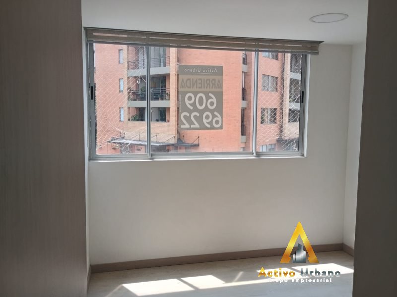 foto_104782_901271444_2508010362_ss