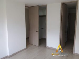 foto_104782_901271444_2527670111_ss