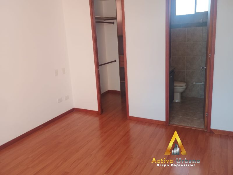 foto_104782_901271444_2760766788_ss