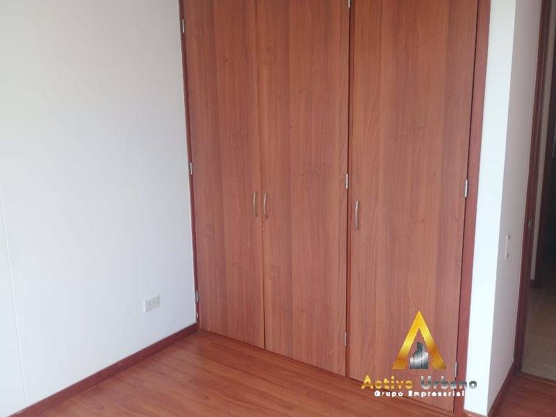 foto_104782_901271444_2772608707_ss