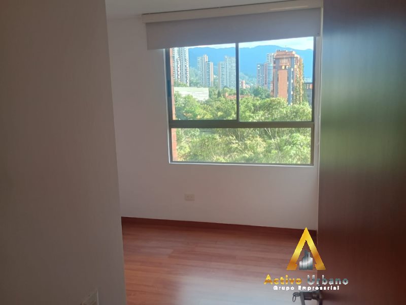 foto_104782_901271444_2800945068_ss