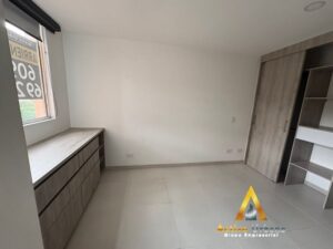 foto_104782_901271444_3872107029_ss