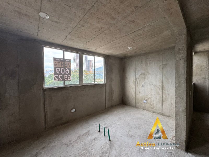 foto_104782_901271444_4171623504_ss