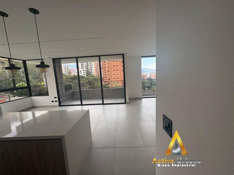 foto_104782_901271444_4253432077_ss