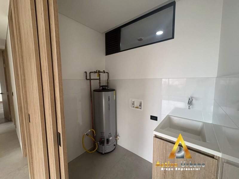 foto_104782_901271444_4324575714_ss