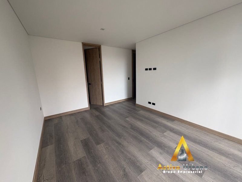 foto_104782_901271444_4362235946_ss