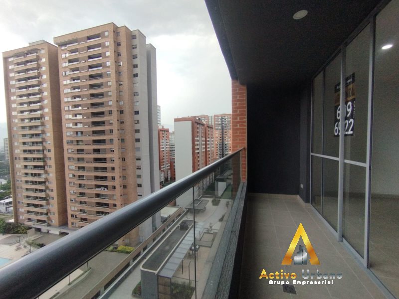 foto_104782_901271444_4614418899_ss