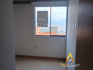 foto_104782_901271444_4956973700_ss