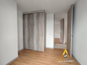 foto_104782_901271444_4958748890_ss