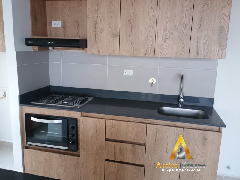 foto_104782_901271444_4975764341_ss