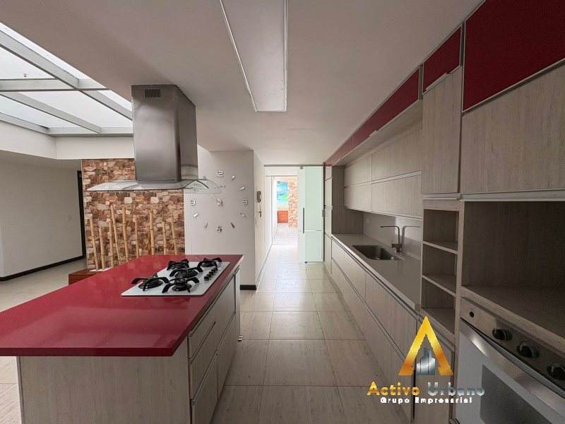 foto_104782_901271444_5297233143_ss