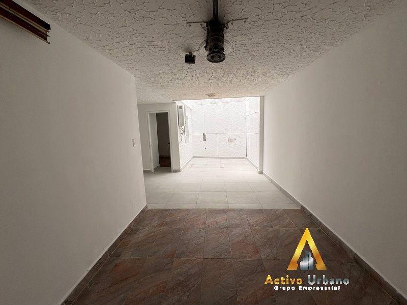 foto_104782_901271444_5368914891_ss