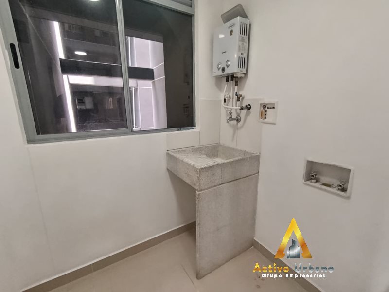 foto_104782_901271444_5374819264_ss