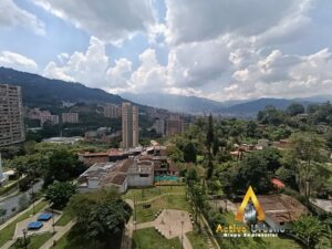 foto_104782_901271444_5398635704_ss