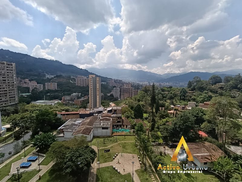 foto_104782_901271444_5398635704_ss