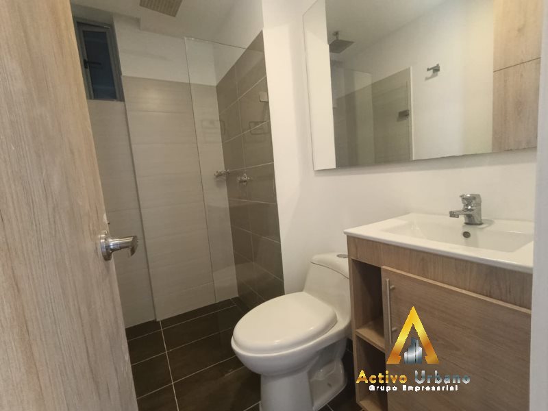 foto_104782_901271444_5400179821_ss