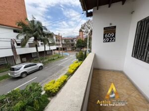 foto_104782_901271444_5415583402_ss