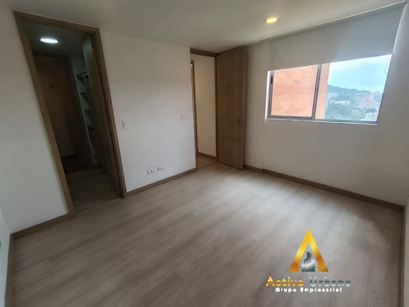 foto_104782_901271444_5437736148_ss