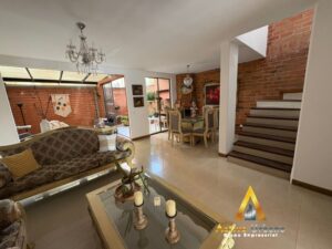 foto_104782_901271444_5527200484_ss