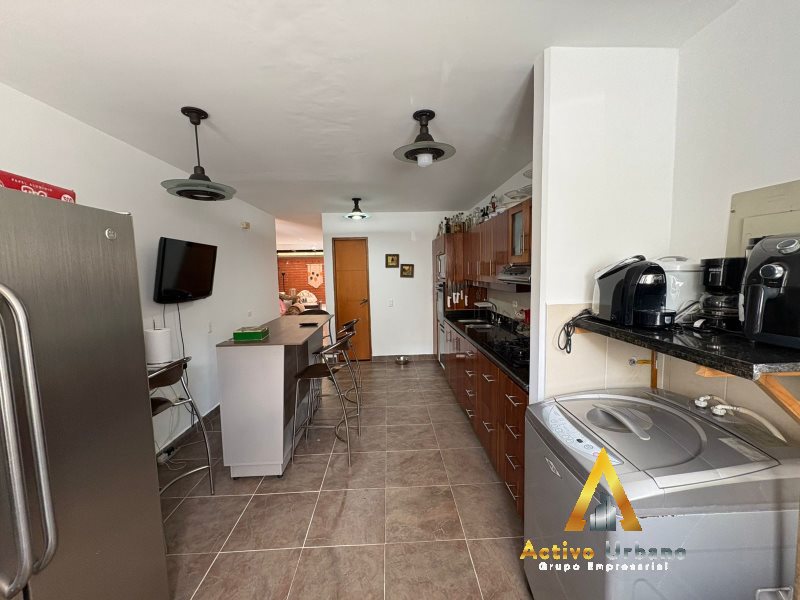 foto_104782_901271444_5563983605_ss