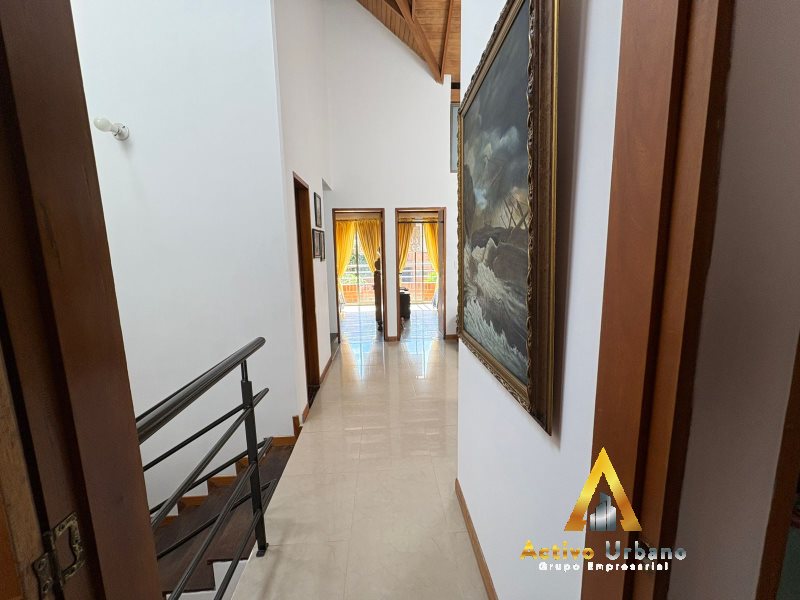 foto_104782_901271444_5662975566_ss