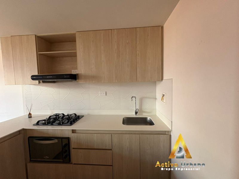 foto_104782_901271444_5696045210_ss