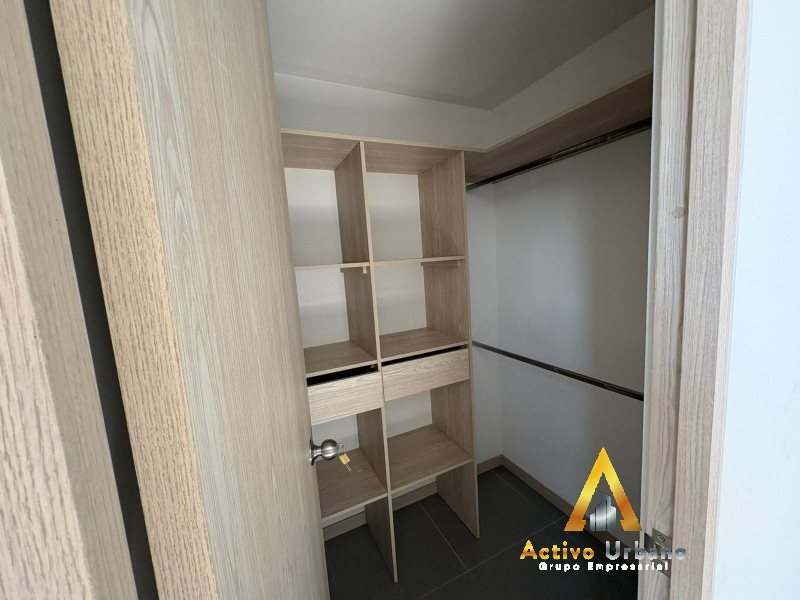 foto_104782_901271444_5704539225_ss