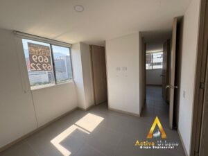 foto_104782_901271444_5728122925_ss