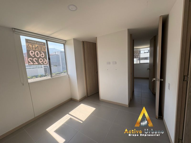 foto_104782_901271444_5728122925_ss