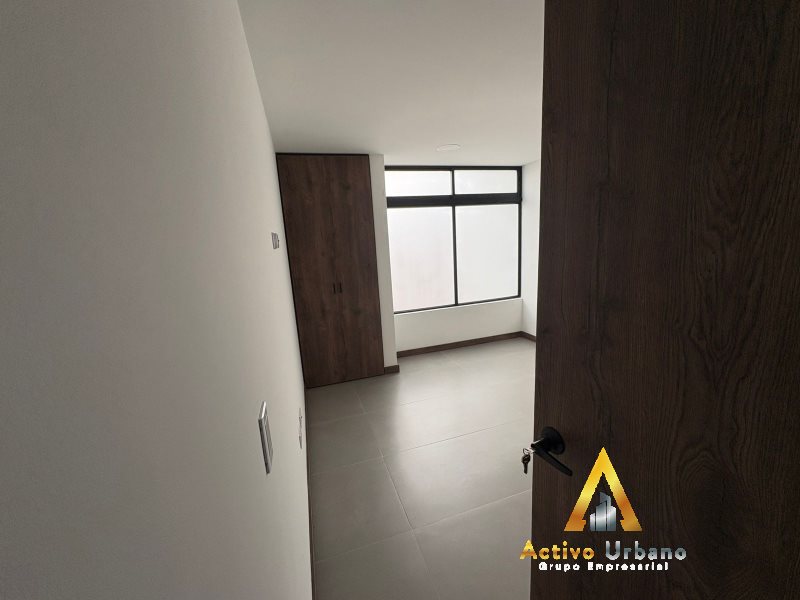 foto_104782_901271444_6044982694_ss