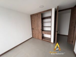 foto_104782_901271444_6105504672_ss