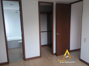 foto_104782_901271444_6115191461_ss