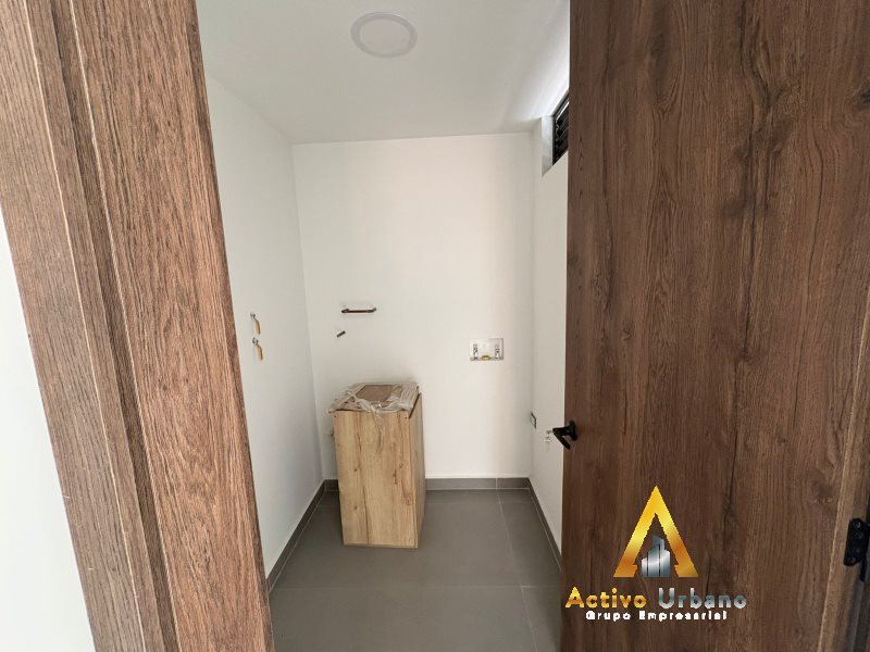 foto_104782_901271444_6123457520_ss