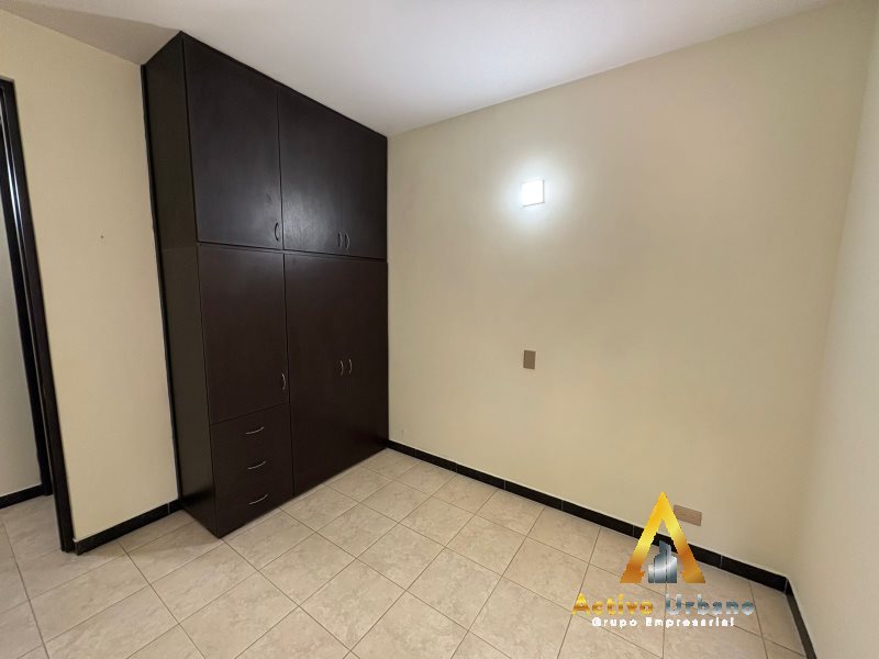 foto_104782_901271444_6127435770_ss