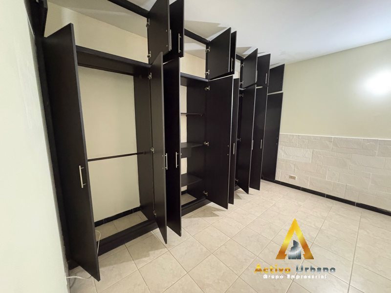 foto_104782_901271444_6129866432_ss