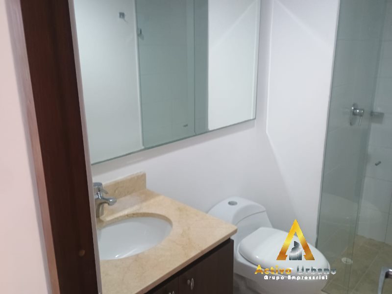 foto_104782_901271444_6147997171_ss