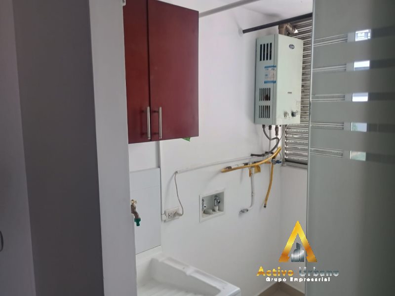 foto_104782_901271444_6154684498_ss