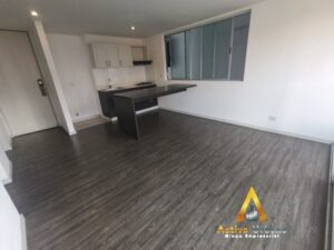 foto_104782_901271444_6295191684_ss