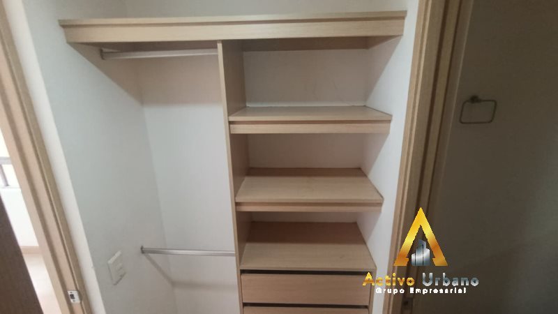 foto_104782_901271444_6323559315_ss