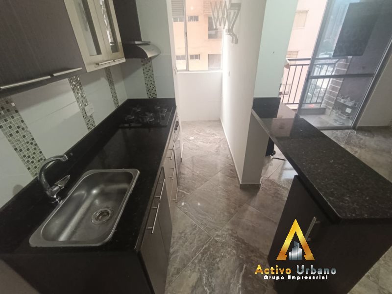 foto_104782_901271444_6420229315_ss