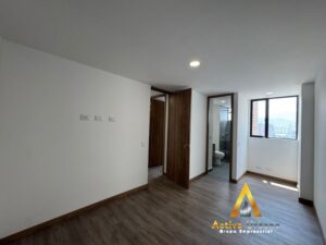 foto_104782_901271444_6579153042_ss