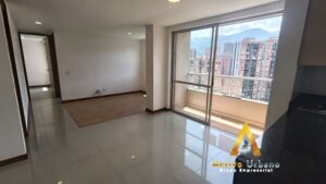 foto_104782_901271444_7496712605_ss